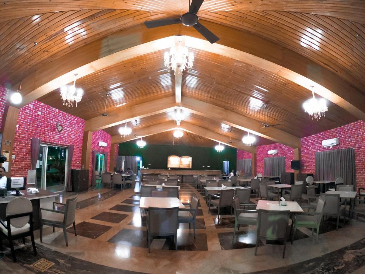 Whispering Woods Resort Lonavala Exterior foto